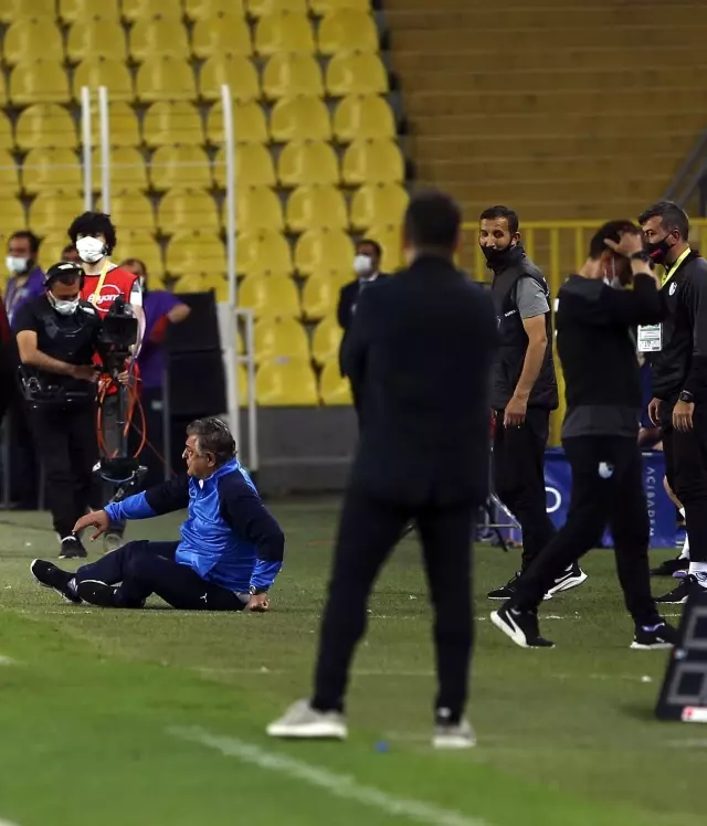 Süper Lig: Fenerbahçe: 3 BB Erzurumspor: 1 (Maç sonucu) Süper Lig: Fenerbahçe: 3 BB Erzurumspor: 1 (Maç sonucu)