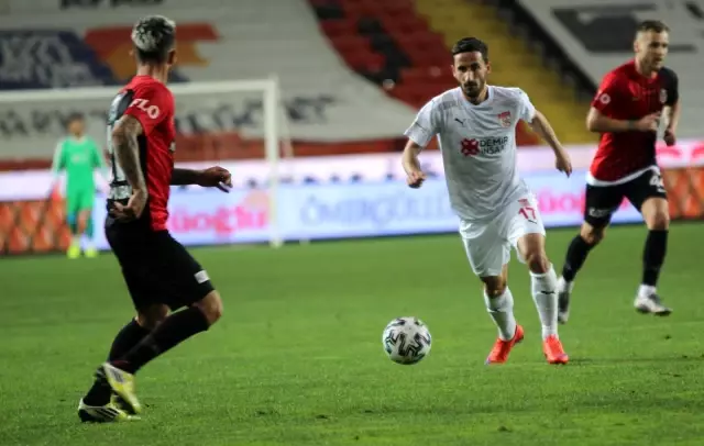Süper Lig: Gaziantep FK: 0 Sivasspor: 1 (Maç sonucu) Süper Lig: Gaziantep FK: 0 Sivasspor: 1 (Maç sonucu)