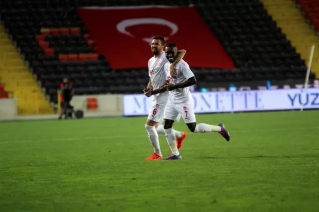 Süper Lig: Gaziantep FK: 0 Sivasspor: 1 (Maç sonucu) Süper Lig: Gaziantep FK: 0 Sivasspor: 1 (Maç sonucu)