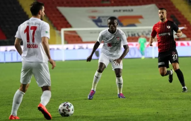 Süper Lig: Gaziantep FK: 0 Sivasspor: 1 (Maç sonucu) Süper Lig: Gaziantep FK: 0 Sivasspor: 1 (Maç sonucu)