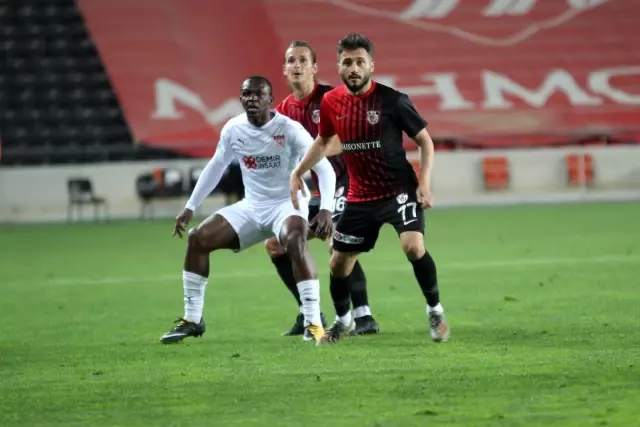 Süper Lig: Gaziantep FK: 0 Sivasspor: 1 (Maç sonucu) Süper Lig: Gaziantep FK: 0 Sivasspor: 1 (Maç sonucu)