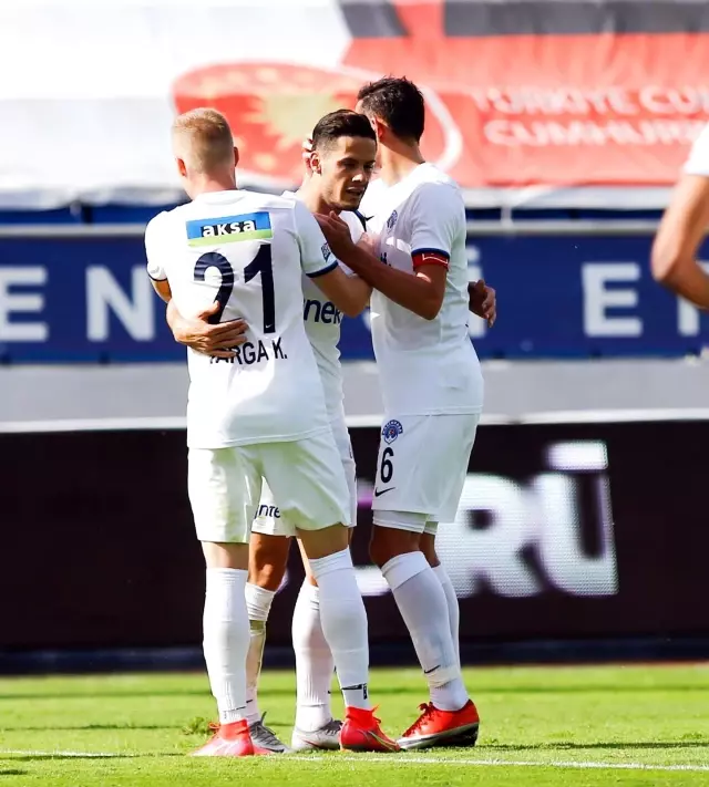 Süper Lig: Kasımpaşa: 3 - Aytemiz Alanyaspor: 0 (Maç sonucu) Süper Lig: Kasımpaşa: 3 - Aytemiz Alanyaspor: 0 (Maç sonucu)