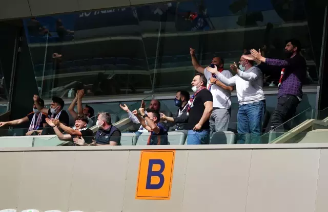Süper Lig: Medipol Başakşehir: 0 - MKE Ankaragücü: 1 (İlk yarı) Süper Lig: Medipol Başakşehir: 0 - MKE Ankaragücü: 1 (İlk yarı)