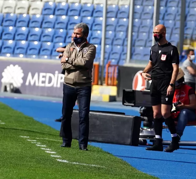 Süper Lig: Medipol Başakşehir: 0 - MKE Ankaragücü: 1 (İlk yarı) Süper Lig: Medipol Başakşehir: 0 - MKE Ankaragücü: 1 (İlk yarı)