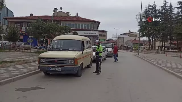 Tam kapanma denetimleri 4. gününde de devam ediyor Tam kapanma denetimleri 4. gününde de devam ediyor