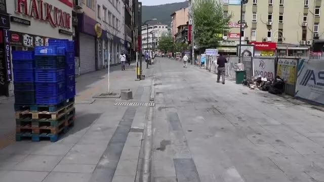 'Tam kapanma' kısıtlaması 'Tam kapanma' kısıtlaması