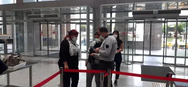 Tam kapanmada adliyeler boş kaldı Tam kapanmada adliyeler boş kaldı