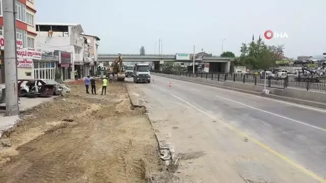 Tam kapanmada Büyükşehir yine yollarda Tam kapanmada Büyükşehir yine yollarda