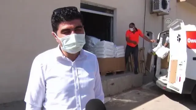Tam kapanmada sokak hayvanlarına 7 ton mama dağıtılacak Tam kapanmada sokak hayvanlarına 7 ton mama dağıtılacak