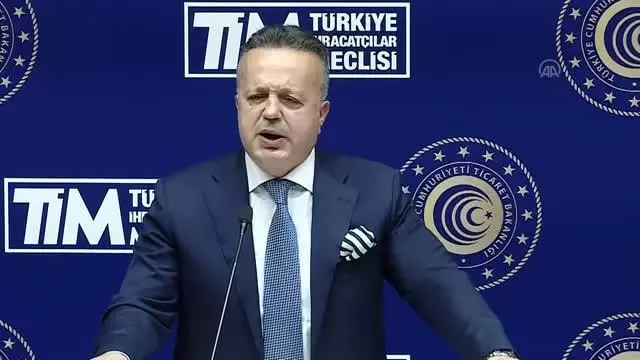 TİM Başkanı Gülle: 'İktisat tarihi, pandemi dönemini yazdığında Türk ihracatçısının başarıları tarihe altın harflerle yazılacak' TİM Başkanı Gülle: 'İktisat tarihi, pandemi dönemini yazdığında Türk ihracatçısının başarıları tarihe altın harflerle yazılacak'