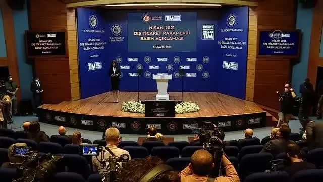 TİM Başkanı Gülle: 'Nisan ayı, Mart 2021'den sonra Cumhuriyet tarihinde en yüksek ihracat gerçekleştirdiğimiz ikinci ay oldu' TİM Başkanı Gülle: 'Nisan ayı, Mart 2021'den sonra Cumhuriyet tarihinde en yüksek ihracat gerçekleştirdiğimiz ikinci ay oldu'