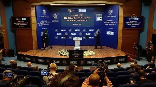 TİM Başkanı Gülle: 'Nisan ayı, Mart 2021'den sonra Cumhuriyet tarihinde en yüksek ihracat gerçekleştirdiğimiz ikinci ay oldu' TİM Başkanı Gülle: 'Nisan ayı, Mart 2021'den sonra Cumhuriyet tarihinde en yüksek ihracat gerçekleştirdiğimiz ikinci ay oldu'