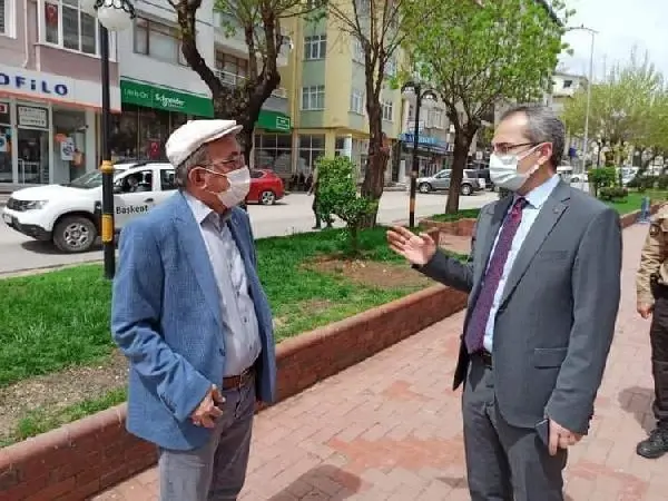 Tosya Kaymakamı Pişkin denetimlere katıldı uyarılarda bulundu Tosya Kaymakamı Pişkin denetimlere katıldı uyarılarda bulundu
