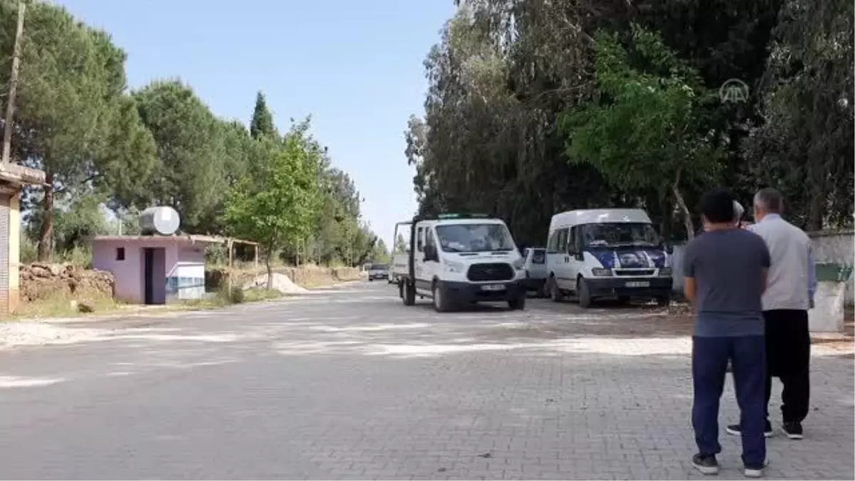 Trafik kazasında yaşamını yitiren baba oğulun cenazesi defnedildi