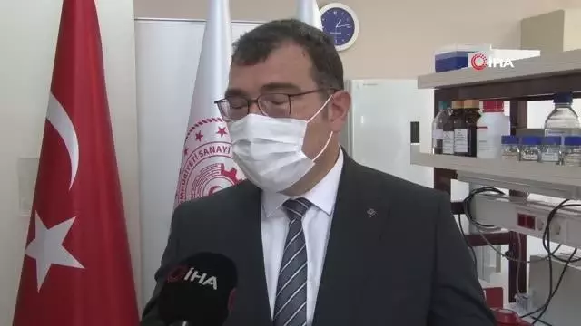 TÜBİTAK Başkanı Prof. Dr. Hasan Mandal: 'Yerli aşıda şu ana kadar bir yan etki gözükmedi' TÜBİTAK Başkanı Prof. Dr. Hasan Mandal: 'Yerli aşıda şu ana kadar bir yan etki gözükmedi'