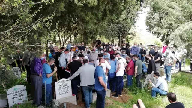 Son dakika haberi! Tüfekle oynayan kuzeni tarafından öldürülen çocuk toprağa verildi Son dakika haberi! Tüfekle oynayan kuzeni tarafından öldürülen çocuk toprağa verildi