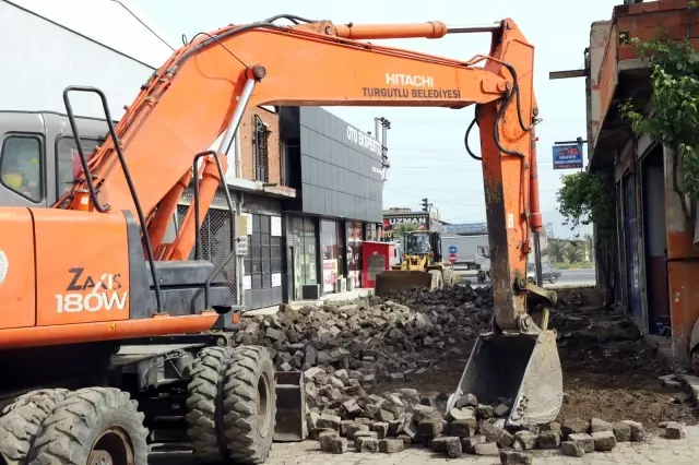 Turgutlu'da sanayi esnafını sevindiren çalışma Turgutlu'da sanayi esnafını sevindiren çalışma