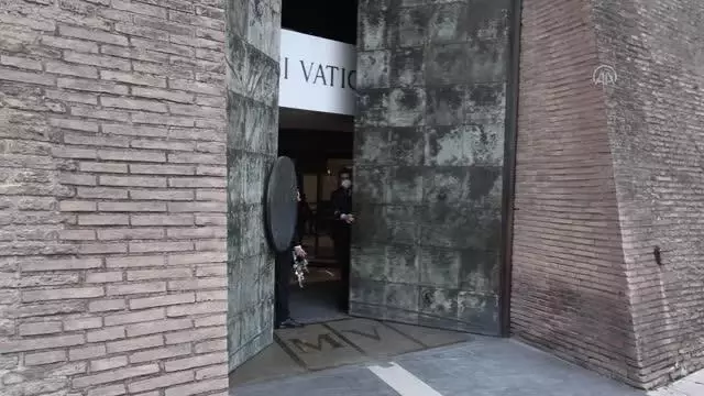 Vatikan Müzesi yeniden ziyarete açıldı Vatikan Müzesi yeniden ziyarete açıldı