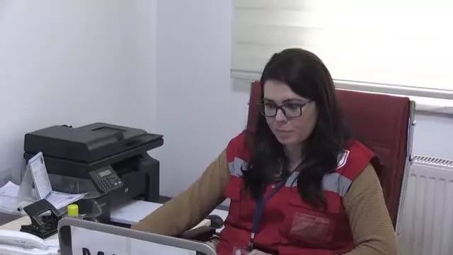 Vefa Sosyal Destek Ekipleri 'tam kapanmada' vatandaşın her türlü ihtiyacı için seferber oluyor Vefa Sosyal Destek Ekipleri 'tam kapanmada' vatandaşın her türlü ihtiyacı için seferber oluyor