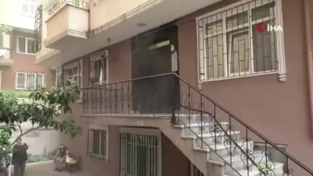 Yangından kedisiyle birlikte kaçtı Yangından kedisiyle birlikte kaçtı