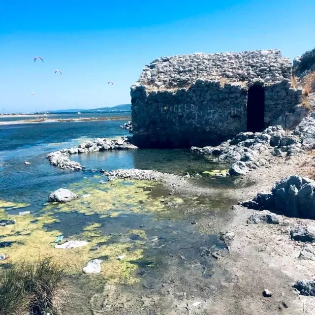 Yıkık ve harabe halde bulunan kaplıca restore edilecek Yıkık ve harabe halde bulunan kaplıca restore edilecek