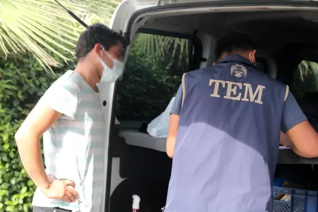 187 kilometrelik 'sigara alma' yalanı polise takıldı 187 kilometrelik 'sigara alma' yalanı polise takıldı