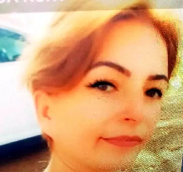 '2 BABALI' PROBLEMİ ÇÖZDÜ, TORUNUNA KAVUŞTU '2 BABALI' PROBLEMİ ÇÖZDÜ, TORUNUNA KAVUŞTU