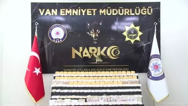 216 kilo 100 gram eroin ele geçirildi (2) 216 kilo 100 gram eroin ele geçirildi (2)