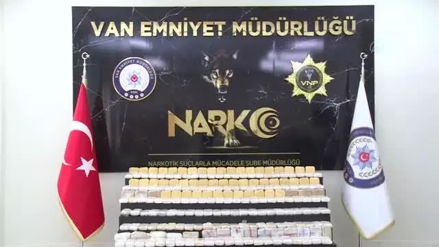 216 kilo 100 gram eroin ele geçirildi (2) 216 kilo 100 gram eroin ele geçirildi (2)