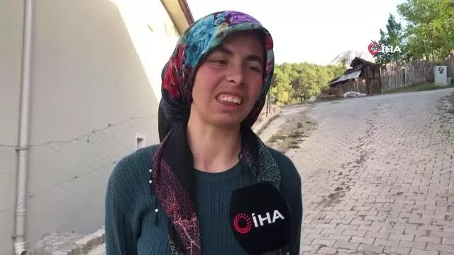 46 saat sonra bulunan küçük Kerim'in annesi: 'Dünyam yıkıldı, ne yapacağımı bilemedim' 46 saat sonra bulunan küçük Kerim'in annesi: 'Dünyam yıkıldı, ne yapacağımı bilemedim'