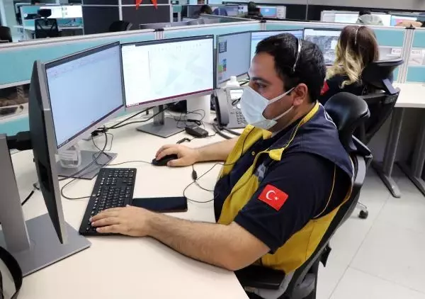 Son dakika haberi... ACİL ÇAĞRI MERKEZİ İLE ASILSIZ İHBARLARIN ÖNÜNE GEÇİLDİ Son dakika haberi... ACİL ÇAĞRI MERKEZİ İLE ASILSIZ İHBARLARIN ÖNÜNE GEÇİLDİ