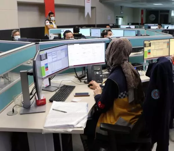 Son dakika haberi... ACİL ÇAĞRI MERKEZİ İLE ASILSIZ İHBARLARIN ÖNÜNE GEÇİLDİ Son dakika haberi... ACİL ÇAĞRI MERKEZİ İLE ASILSIZ İHBARLARIN ÖNÜNE GEÇİLDİ
