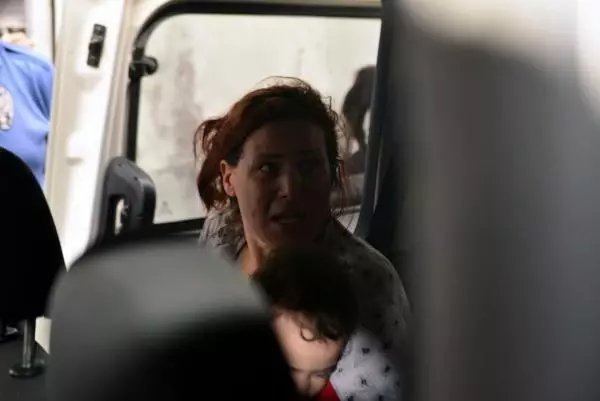 Son dakika haber! ADANA'DA, ÇOCUKLARINA ŞİDDET UYGULAYAN KADINA GÖZALTI Son dakika haber! ADANA'DA, ÇOCUKLARINA ŞİDDET UYGULAYAN KADINA GÖZALTI