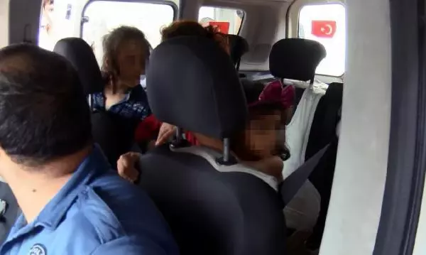 Son dakika haber! ADANA'DA, ÇOCUKLARINA ŞİDDET UYGULAYAN KADINA GÖZALTI Son dakika haber! ADANA'DA, ÇOCUKLARINA ŞİDDET UYGULAYAN KADINA GÖZALTI