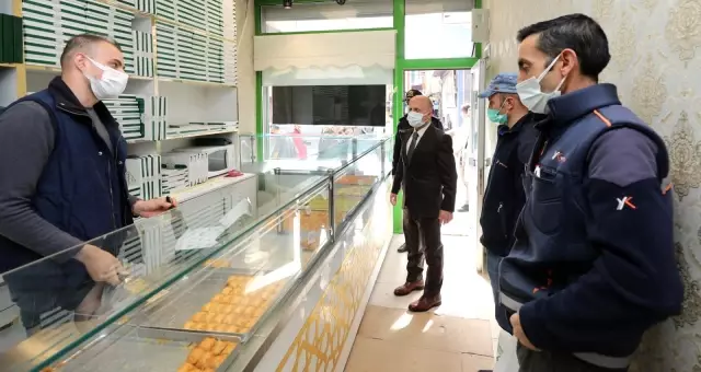 Ağrı Valisi Varol, tam kapanma tedbirlerini denetledi Ağrı Valisi Varol, tam kapanma tedbirlerini denetledi
