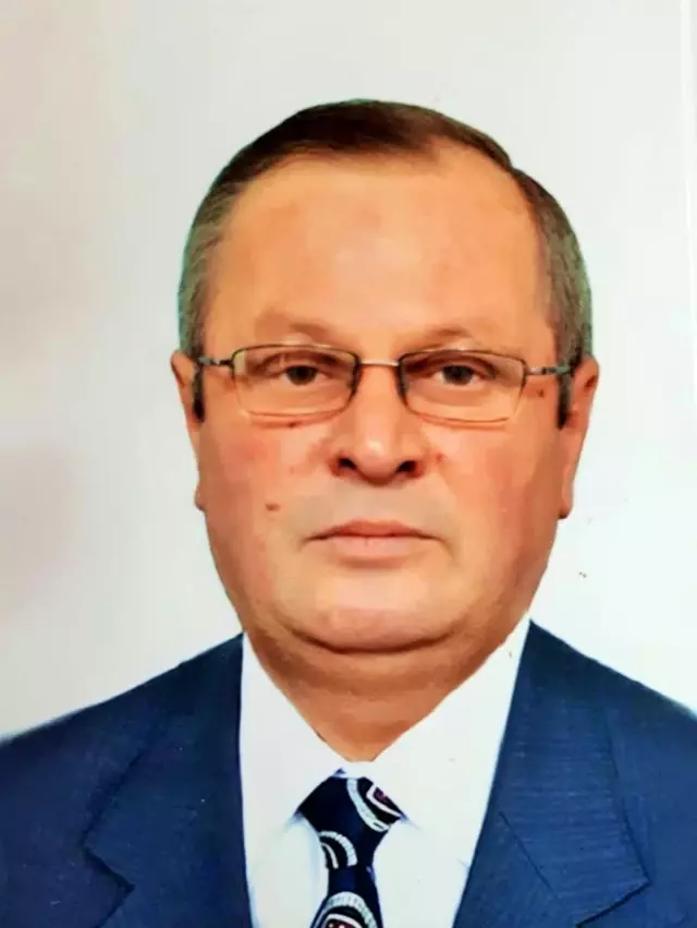 Ahşap paletçiler kâğıtlık orman emvallerinin boylarının kısa kesilmesine tepkili Ahşap paletçiler kâğıtlık orman emvallerinin boylarının kısa kesilmesine tepkili