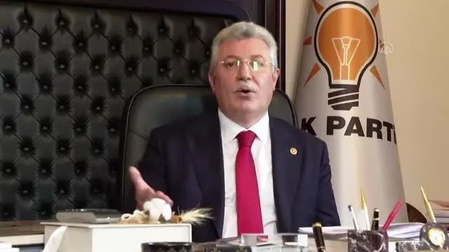 Akbaşoğlu: 'Sayın Bahçeli'nin, 2023 ile ilgili ortaya koyduğu yaklaşım takdire şayan' Akbaşoğlu: 'Sayın Bahçeli'nin, 2023 ile ilgili ortaya koyduğu yaklaşım takdire şayan'