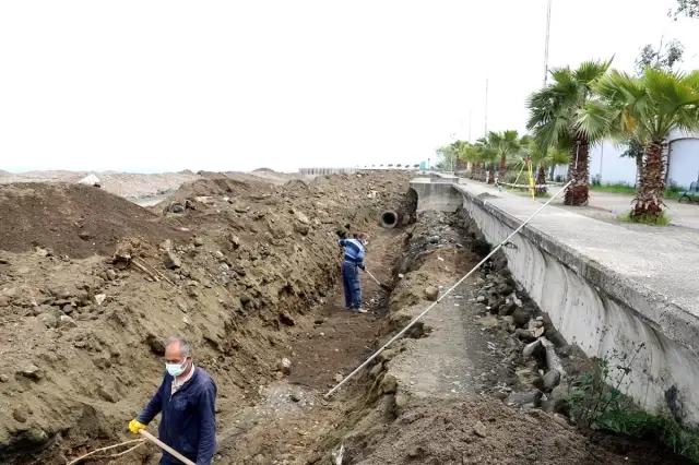Akçaabat'a kesintisiz bisiklet ve yürüyüş yolu yapılıyor Akçaabat'a kesintisiz bisiklet ve yürüyüş yolu yapılıyor