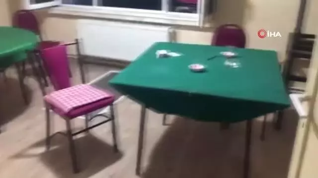 Son dakika haberi! Alkollü oyun mekanını polis bastı Son dakika haberi! Alkollü oyun mekanını polis bastı