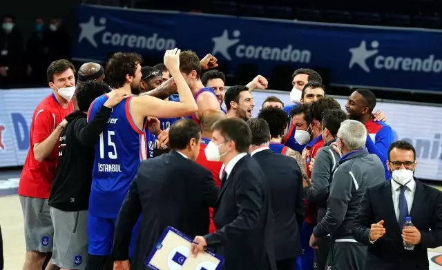 Anadolu Efes'in Final-Four'daki rakibi CSK Moskova Anadolu Efes'in Final-Four'daki rakibi CSK Moskova