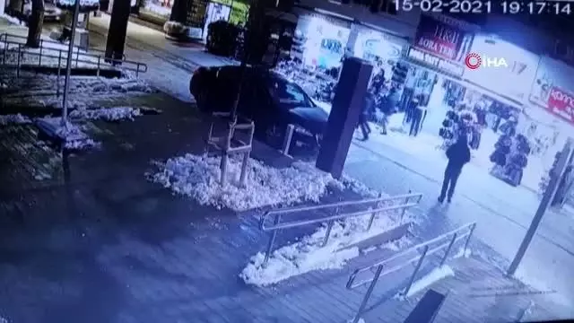 Anne baba ve çocuğu öldüren sanığa 3 ağırlaştırılmış müebbet istemi Anne baba ve çocuğu öldüren sanığa 3 ağırlaştırılmış müebbet istemi