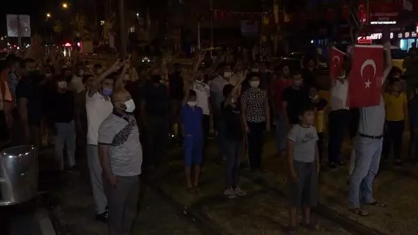 Son Dakika | ANTALYA'DA YÜZLERCE ROMAN'DAN 'CANER SARMAŞIK ŞEHİT SAYILSIN' KONVOYU Son Dakika | ANTALYA'DA YÜZLERCE ROMAN'DAN 'CANER SARMAŞIK ŞEHİT SAYILSIN' KONVOYU
