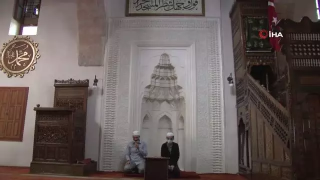 Asırlardır devam eden mukabele geleneği sürdürülüyor Asırlardır devam eden mukabele geleneği sürdürülüyor