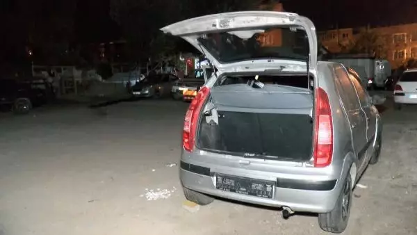 BAGAJDA CESEDİ BULUNDU, KIZ TARTIŞMASINDA ÖLDÜRÜLMÜŞ BAGAJDA CESEDİ BULUNDU, KIZ TARTIŞMASINDA ÖLDÜRÜLMÜŞ