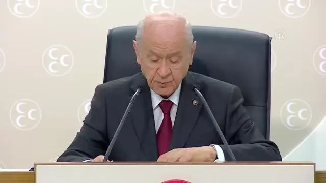 Bahçeli: 'Siyaseti gladyatör arenasına dönüştürmek akıl harcı değildir' Bahçeli: 'Siyaseti gladyatör arenasına dönüştürmek akıl harcı değildir'