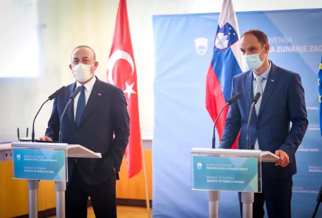 Son dakika haberleri... - Bakan Çavuşoğlu: 'İslamofobi, göçmenler ve diğer azınlıklara karşı gerçekleştirilen saldırıları da görüyoruz, birçok batılı ülkede onların da... Son dakika haberleri... - Bakan Çavuşoğlu: 'İslamofobi, göçmenler ve diğer azınlıklara karşı gerçekleştirilen saldırıları da görüyoruz, birçok batılı ülkede onların da...