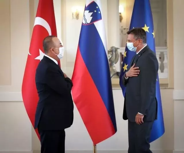 - Bakan Çavuşoğlu, Slovenya Başbakanı Jansa ile görüştü - Bakan Çavuşoğlu, Slovenya Başbakanı Jansa ile görüştü