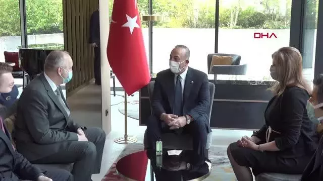 Son dakika: Bakan Çavuşoğlu, Lübliyana Camisi ve İslam Kültür Merkezi'ni ziyaret etti Son dakika: Bakan Çavuşoğlu, Lübliyana Camisi ve İslam Kültür Merkezi'ni ziyaret etti