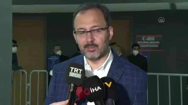 Bakan Kasapoğlu, Anadolu Efes-Real Madrid maçının ardından açıklamalarda bulundu Bakan Kasapoğlu, Anadolu Efes-Real Madrid maçının ardından açıklamalarda bulundu