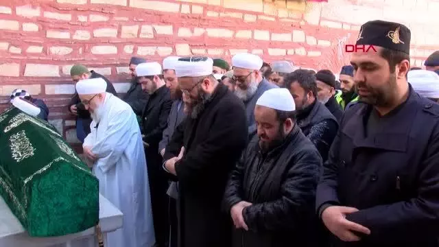 BAYRAMPAŞA'DA KARDEŞİN ÖLDÜĞÜ ABİNİN YARALANDIĞI BIÇAKLI SALDIRI DAVASI BAYRAMPAŞA'DA KARDEŞİN ÖLDÜĞÜ ABİNİN YARALANDIĞI BIÇAKLI SALDIRI DAVASI